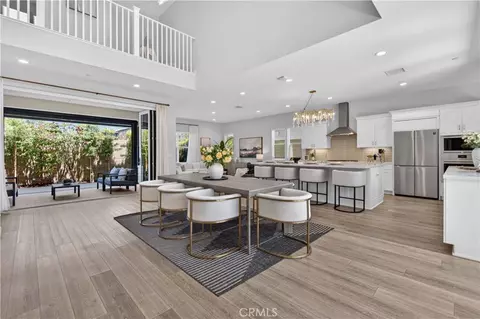 Dining - 124 Draw, Irvine, CA 92618 photo 1 of 4