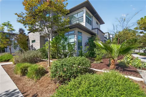 Exterior - 124 Draw, Irvine, CA 92618 photo 4 of 6