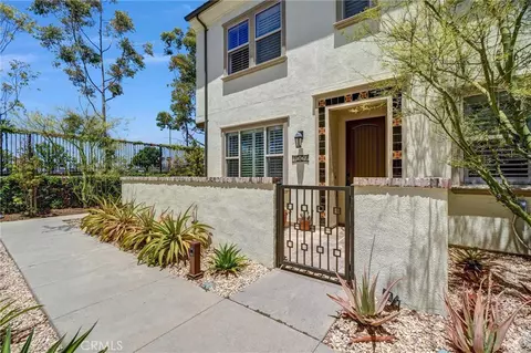 1009 El Paseo, Foothill Ranch, CA 92610