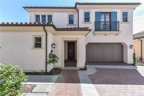 68 Tollson, Irvine, CA 92620