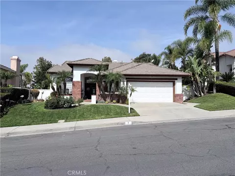 7 Alonda, Lake Forest, CA 92610
