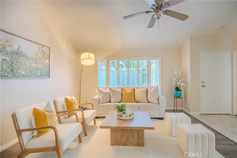 2528 N Tustin #D, Santa Ana, CA 92705