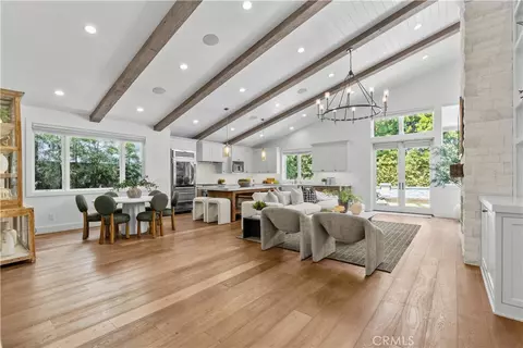 519 Signal Rd, Newport Beach, CA 92663