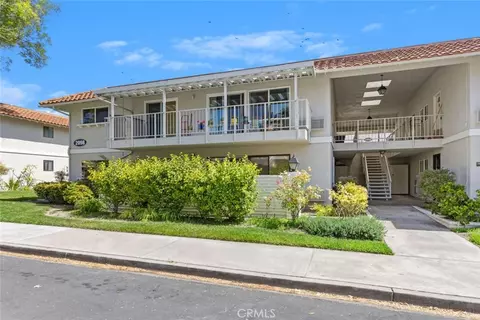 2098 Ronda Granada #B, Laguna Woods, CA 92637