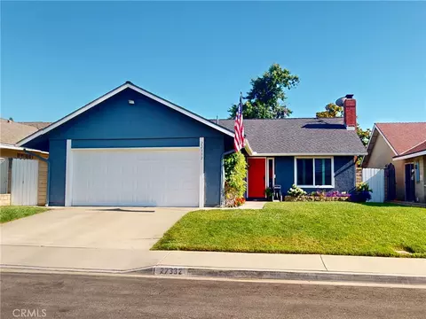 22332 Savona, Laguna Hills, CA 92653