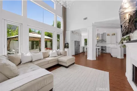6 Coffeeberry Ct, Coto De Caza, CA 92679