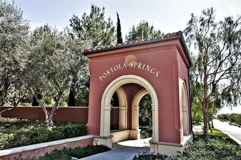 104 Borrego, Irvine, CA 92618