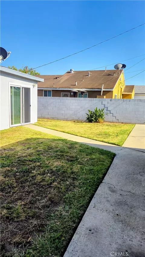 13903 S Zamora, Compton, CA 90222 photo 9
