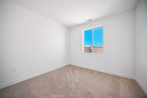 Bedroom - 4065 Saddle Dr, Palmdale, CA 93551 photo 3 of 5