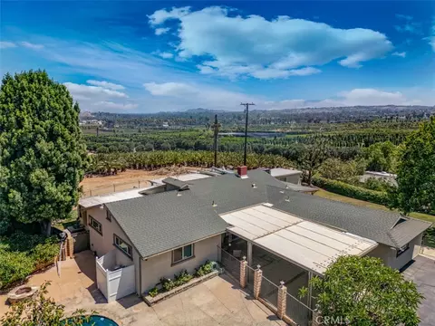 View/Area - 1566 Heather, Riverside, CA 92504 photo 6 of 6
