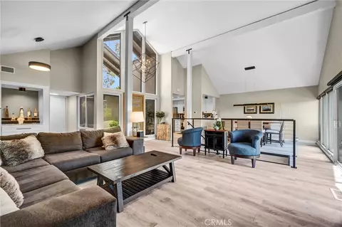 49 Montanas Este, Irvine, CA 92612
