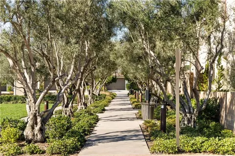 View/Area - 217 Piazza, Irvine, CA 92602 photo 4 of 11