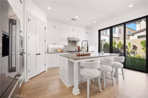 Kitchen - 217 Piazza, Irvine, CA 92602 photo 1 of 6