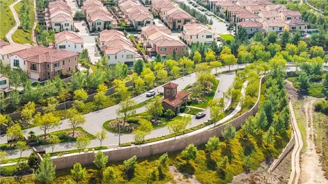View/Area - 217 Piazza, Irvine, CA 92602 photo 5 of 11