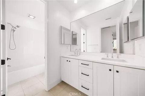 Entry Way - 217 Piazza, Irvine, CA 92602 photo 10 of 10