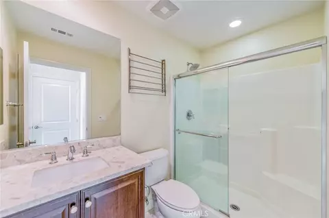 Bath - 219 Wicker, Irvine, CA 92618 photo 1 of 3