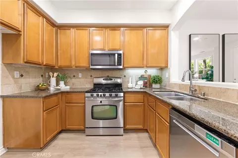 Kitchen - 76 Trailing Vine, Irvine, CA 92602 photo 1 of 4