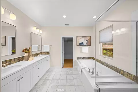 Bath - 55 Pomegranate, Irvine, CA 92620 photo 1 of 2