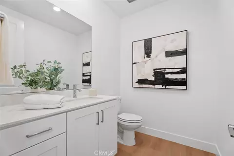 Bath - 121 Bosal, Irvine, CA 92618 photo 1 of 6