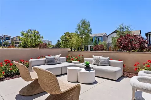 Exterior - 121 Bosal, Irvine, CA 92618 photo 3 of 10