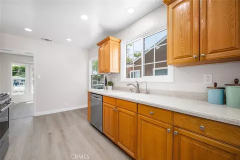 Kitchen - 3819 N Studebaker Rd, Long Beach, CA 90808 photo 4 of 4