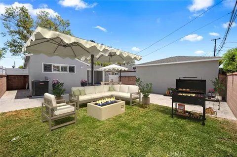 Exterior - 3819 N Studebaker Rd, Long Beach, CA 90808 photo 7 of 13