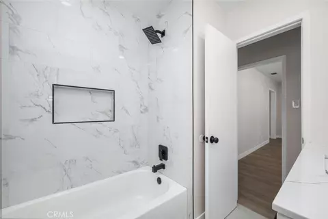 Bath - 3819 N Studebaker Rd, Long Beach, CA 90808 photo 4 of 5