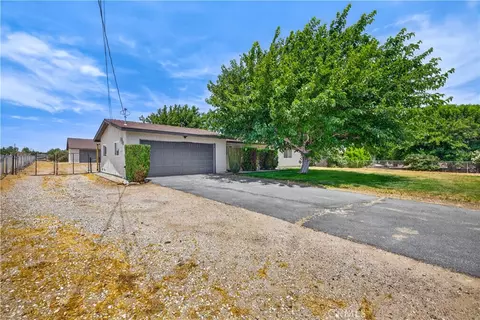 9354 Hickory Ave, Hesperia, CA 92345