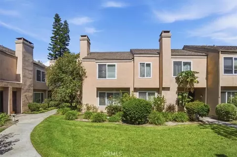 101 W Riverdale #9, Orange, CA 92865