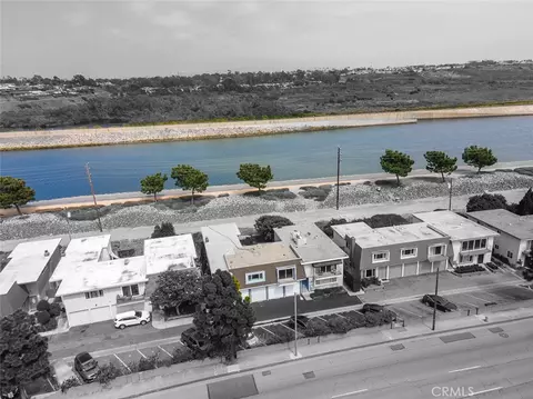 21662 Brookhurst #C, Huntington Beach, CA 92646