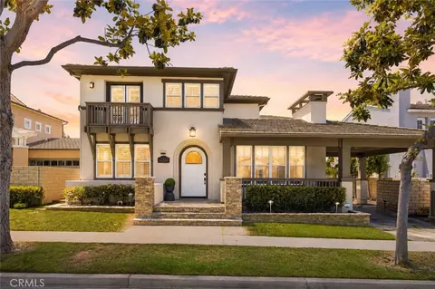 Exterior - 8 N Bayleaf, Irvine, CA 92620 photo 2 of 8