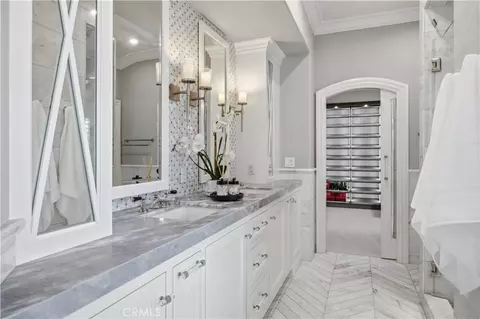 Bath - 8 N Bayleaf, Irvine, CA 92620 photo 5 of 12
