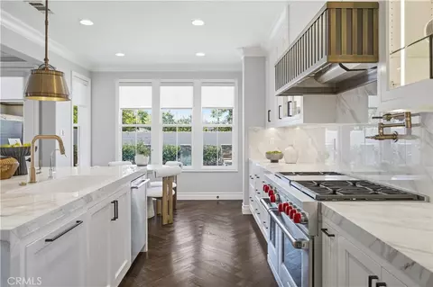 Kitchen - 8 N Bayleaf, Irvine, CA 92620 photo 4 of 6