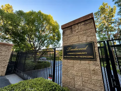 View/Area - 8 N Bayleaf, Irvine, CA 92620 photo 2 of 5