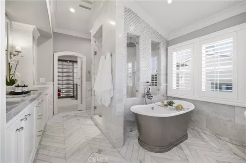 Bath - 8 N Bayleaf, Irvine, CA 92620 photo 3 of 12