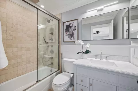 Bath - 8 N Bayleaf, Irvine, CA 92620 photo 11 of 12