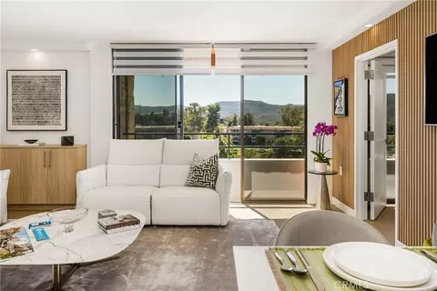 24055 Paseo Del Lago #1063, Laguna Woods, CA 92637