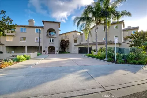 543 Laguna Dr, Carlsbad, CA 92008