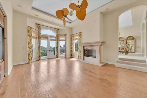 Living - 3013 Olive Hl, Fallbrook, CA 92028 photo 3 of 10