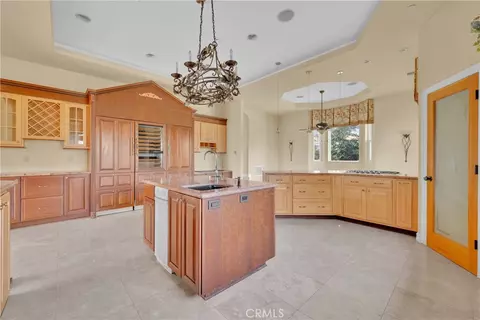 Kitchen - 3013 Olive Hl, Fallbrook, CA 92028 photo 5 of 6