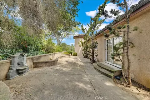 Exterior - 3013 Olive Hl, Fallbrook, CA 92028 photo 11 of 14