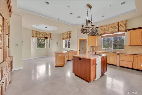 Kitchen - 3013 Olive Hl, Fallbrook, CA 92028 photo 1 of 6