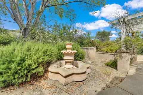 Exterior - 3013 Olive Hl, Fallbrook, CA 92028 photo 8 of 14