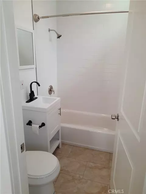 515 W 3rd, Long Beach, CA 90802 photo 3