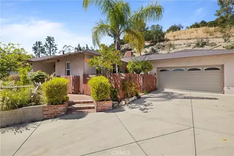 Exterior - 11246 Denivelle, Tujunga, CA 91042 photo 6 of 17