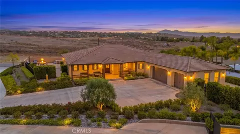7887 Arroyo Vista Ct, Riverside, CA 92506