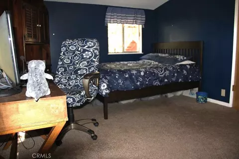 Bedroom - 31705 Silver Spruce Dr, Running Springs, CA 92382 photo 3 of 5