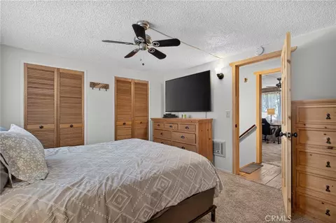 Bedroom - 25151 Wrightwood, Idyllwild, CA 92549 photo 2 of 5