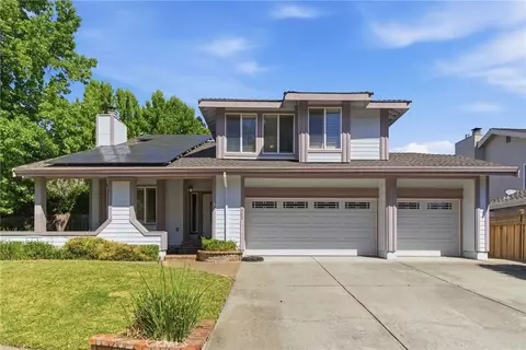 585 Spring Hill Dr, Morgan Hill, CA 95037