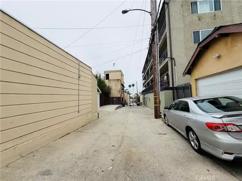 Exterior - 116 Termino, Long Beach, CA 90803 photo 15 of 22